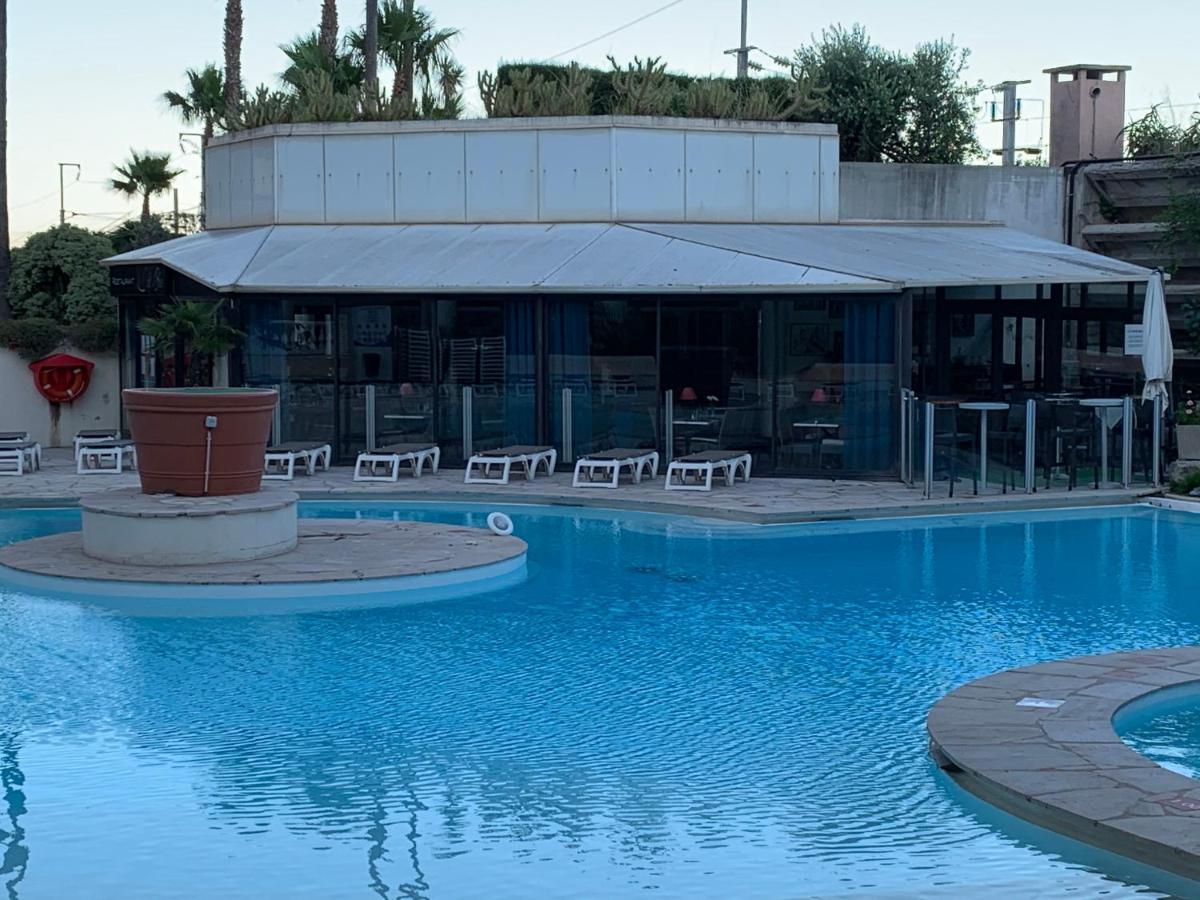 Le Palm Azur - Vue Mer Sur Les Iles De Lerins Cannes Esterno foto